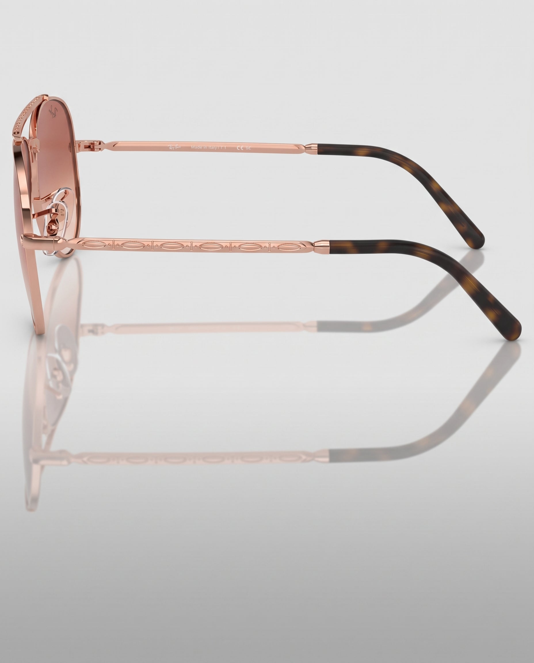 Ray-Ban: New Aviator Sunglasses